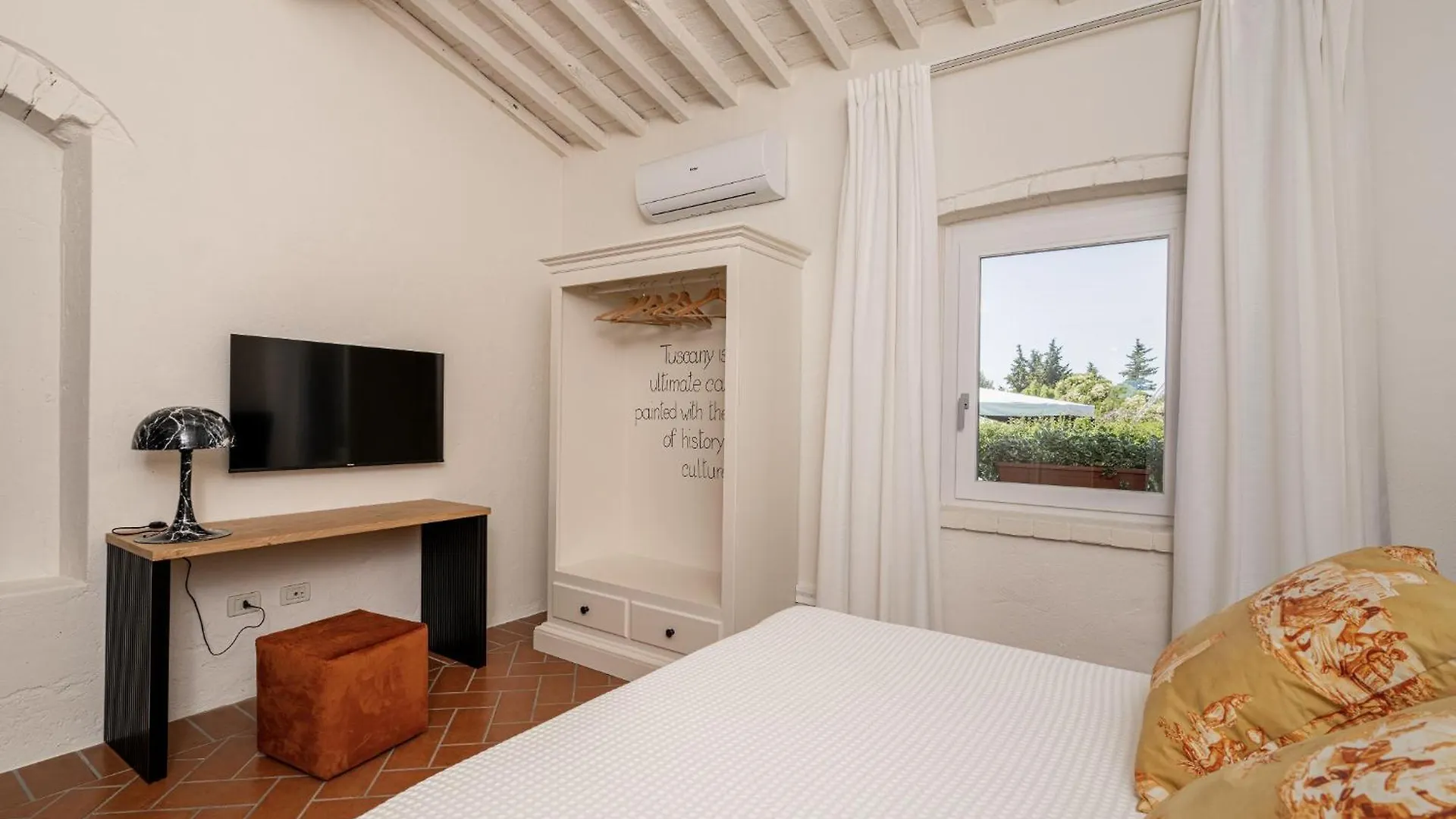 Scarlea Rooms Cecina  Cecina (Livorno)